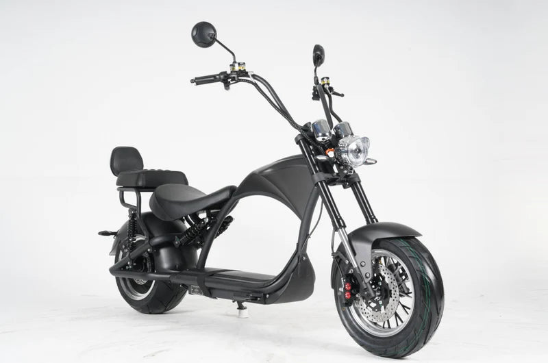 Bequemer Mangosteen E-Chopper Rücksitz für den M1P, geeignet für Fahrer und Beifahrer.