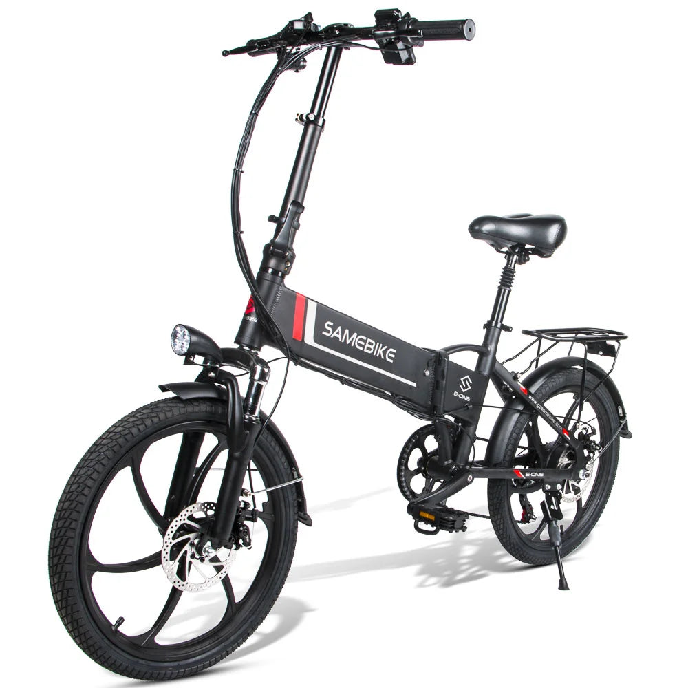 Schwarzes SAMEBIKE 20LVXD30 faltendes elektrisches Fahrrad, fotografiert von vorne, betont die stabilen Aluminiumlegierung Felgen und die PVC Schutzbleche.